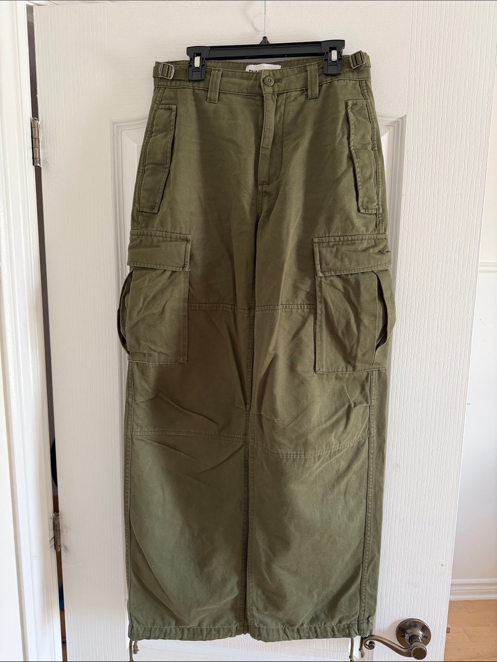 Aritzia Tna cargo pants, organic cotton